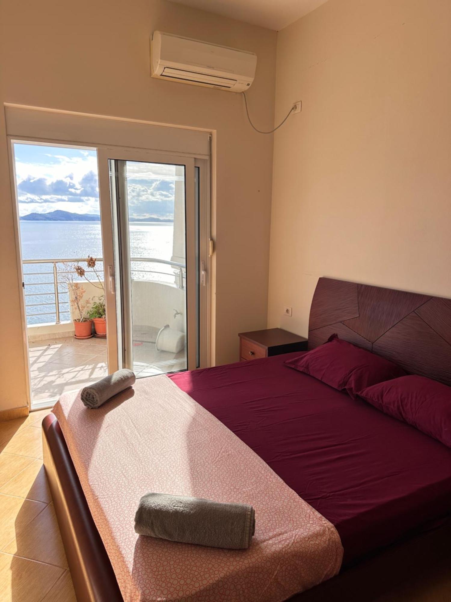 Agora Sea View Apartment Sarandë Exterior foto